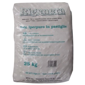 Таблетна сол за омекотителна система